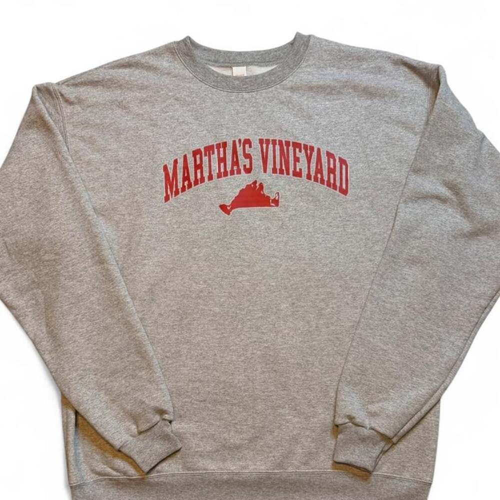 Hanes Martha's Vineyard Crewneck Sweatshirt Gray Medium